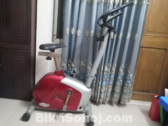 TOPFITNESS TOPIT Exercise Bike